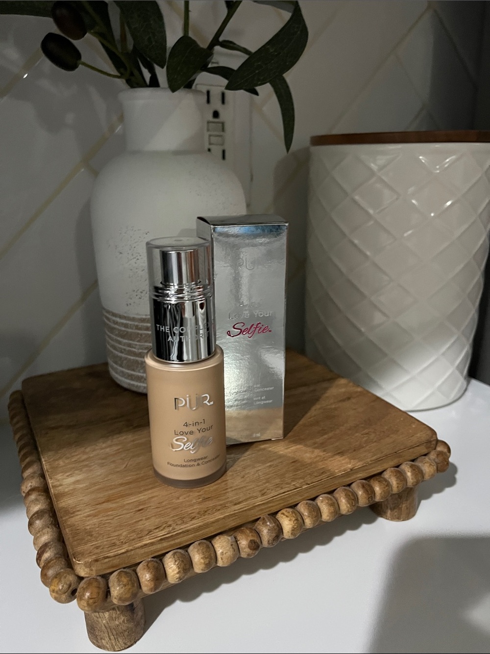 PUR 4-in-1 Foundation & Concealer